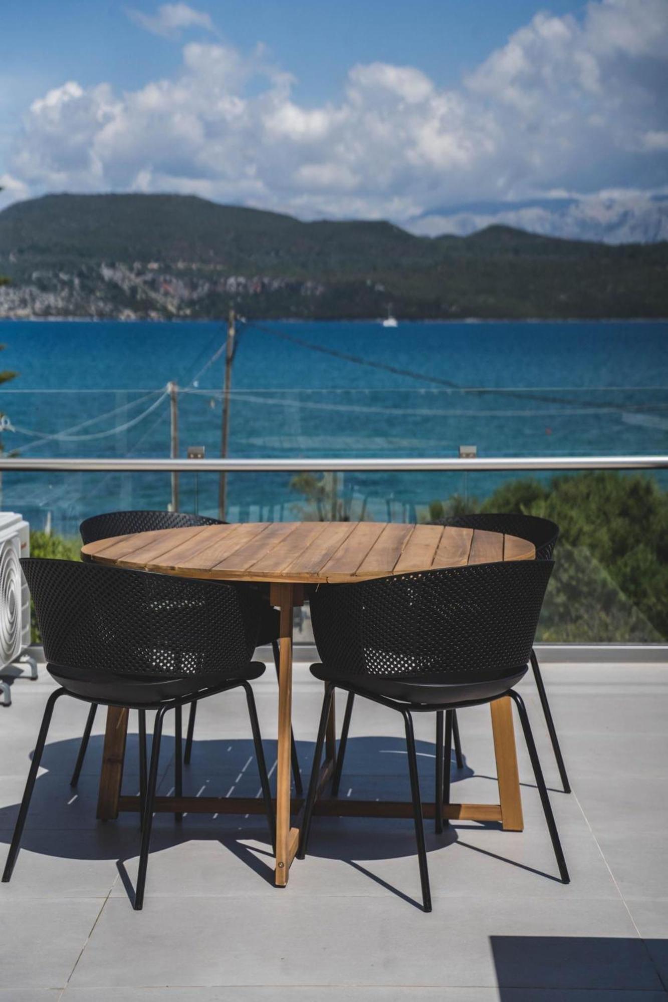Blue Symphony Suites Apartments Nikiana Exteriér fotografie